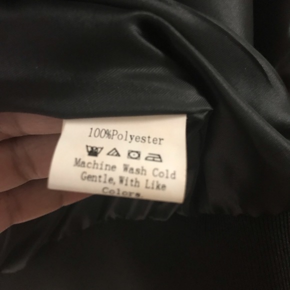 Woman’s Bomber jacket - Picture 6 of 7